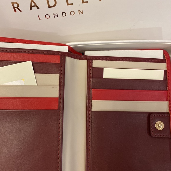Radley London Wallet - Picture 3 of 4
